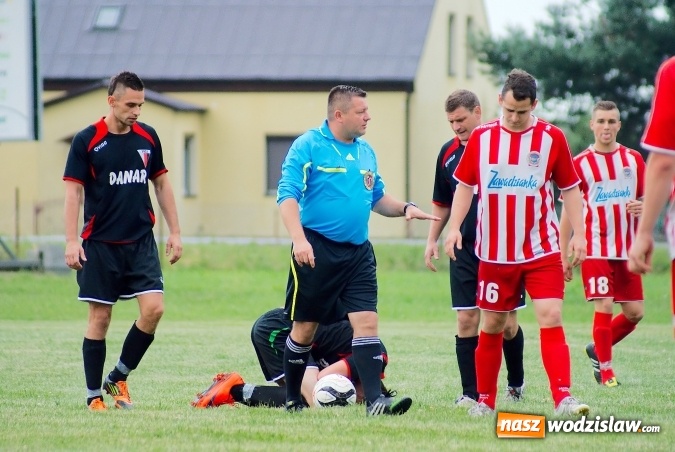 Zdjęcie w galerii na portalu naszwodzislaw.com: Nerwówka w Bieńkowicach. Baraż nie dla Rogowa wiadomości z regionu