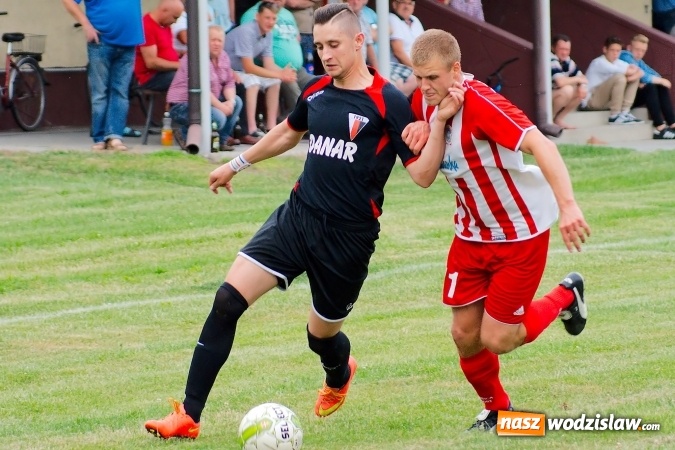 Zdjęcie w galerii na portalu naszwodzislaw.com: Nerwówka w Bieńkowicach. Baraż nie dla Rogowa wiadomości z regionu