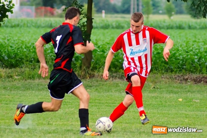 Zdjęcie w galerii na portalu naszwodzislaw.com: Nerwówka w Bieńkowicach. Baraż nie dla Rogowa wiadomości z regionu