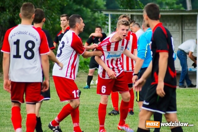 Zdjęcie w galerii na portalu naszwodzislaw.com: Nerwówka w Bieńkowicach. Baraż nie dla Rogowa wiadomości z regionu