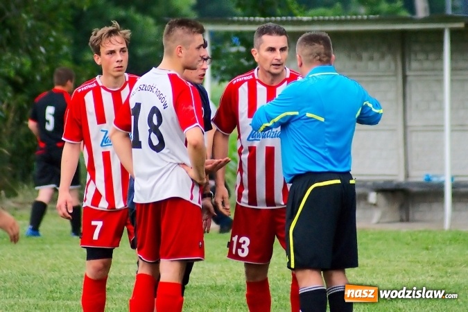 Zdjęcie w galerii na portalu naszwodzislaw.com: Nerwówka w Bieńkowicach. Baraż nie dla Rogowa wiadomości z regionu