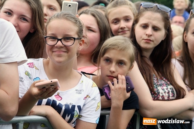 Zdjęcie w galerii na portalu naszwodzislaw.com: Sarsa, Grzeszczak i Kwiatkowski na finał 47. Dni Wodzisławia Śląskiego  wiadomości z regionu