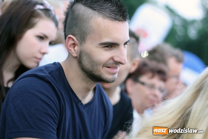 Zdjęcie w galerii na portalu naszwodzislaw.com: Sarsa, Grzeszczak i Kwiatkowski na finał 47. Dni Wodzisławia Śląskiego  wiadomości z regionu