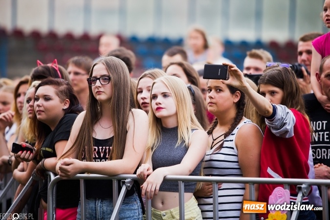 Zdjęcie w galerii na portalu naszwodzislaw.com: Sarsa, Grzeszczak i Kwiatkowski na finał 47. Dni Wodzisławia Śląskiego  wiadomości z regionu