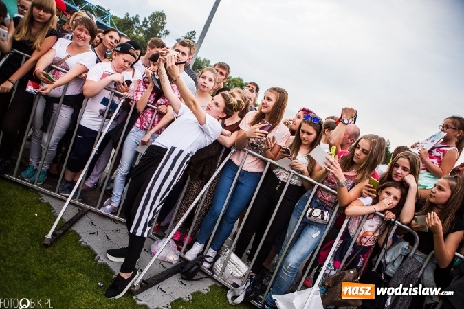 Zdjęcie w galerii na portalu naszwodzislaw.com: Sarsa, Grzeszczak i Kwiatkowski na finał 47. Dni Wodzisławia Śląskiego  wiadomości z regionu