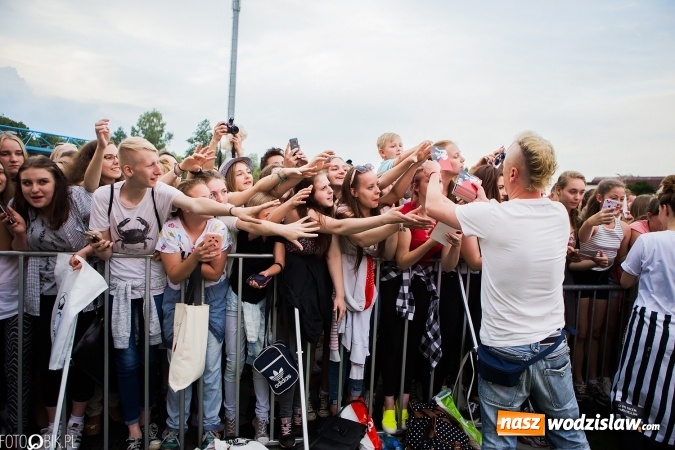 Zdjęcie w galerii na portalu naszwodzislaw.com: Sarsa, Grzeszczak i Kwiatkowski na finał 47. Dni Wodzisławia Śląskiego  wiadomości z regionu