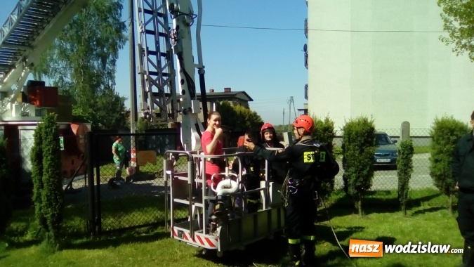 Zdjęcie w galerii na portalu naszwodzislaw.com: Przedszkolaków z Pszowa odwiedzili strażacy wiadomości z regionu