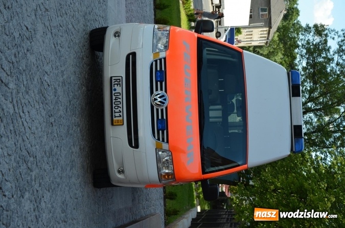 Zdjęcie w galerii na portalu naszwodzislaw.com: Karetka dla szpitala od niemieckich przyjaciół  wiadomości z regionu