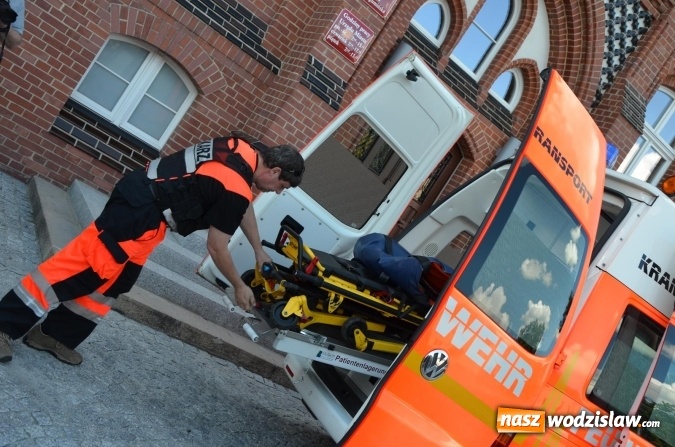 Zdjęcie w galerii na portalu naszwodzislaw.com: Karetka dla szpitala od niemieckich przyjaciół  wiadomości z regionu