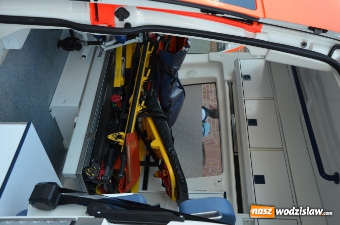 Zdjęcie w galerii na portalu naszwodzislaw.com: Karetka dla szpitala od niemieckich przyjaciół  wiadomości z regionu