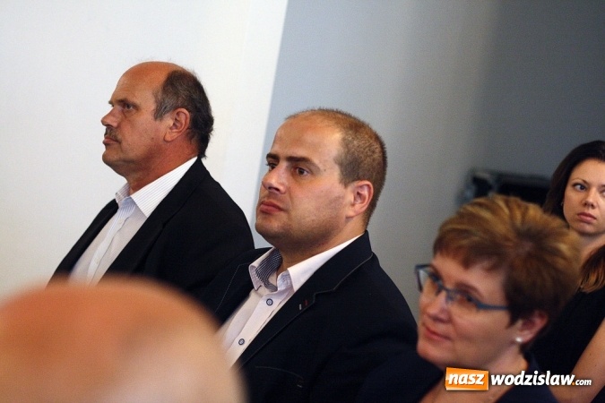 Zdjęcie w galerii na portalu naszwodzislaw.com: Pochylono się nad problemem niskiej emisji i roli samorządów i przedsiębiorstw w tej kwestii wiadomości z regionu