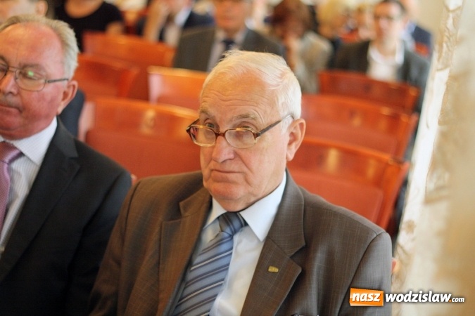 Zdjęcie w galerii na portalu naszwodzislaw.com: Pochylono się nad problemem niskiej emisji i roli samorządów i przedsiębiorstw w tej kwestii wiadomości z regionu