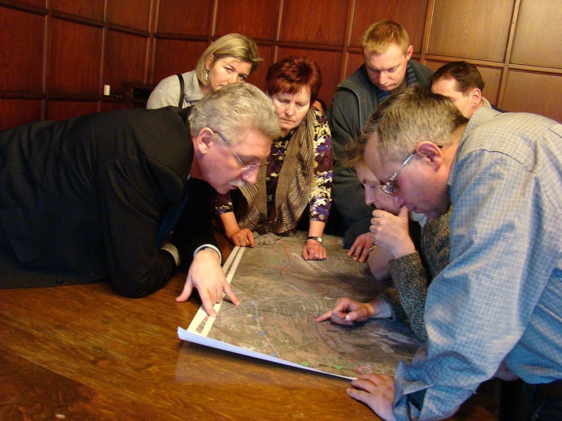 Zdjęcie w galerii na portalu naszwodzislaw.com: Mieszkańcy wściekli. Chcą konkretów wiadomości z regionu