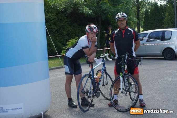 Zdjęcie w galerii na portalu naszwodzislaw.com: Blisko 180 zawodnik&oacute;w stanęło na starcie Śląskiego Maratonu Rowerowego. Zawody rozegrano po raz si&oacute;dmy, a drugi w Mszanie wiadomości z regionu