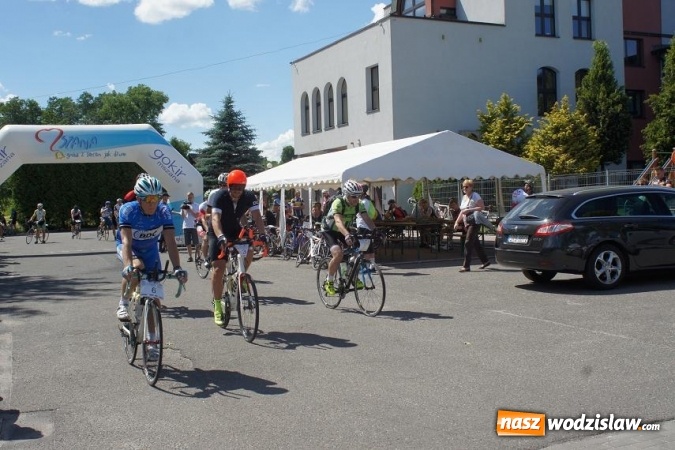 Zdjęcie w galerii na portalu naszwodzislaw.com: Blisko 180 zawodnik&oacute;w stanęło na starcie Śląskiego Maratonu Rowerowego. Zawody rozegrano po raz si&oacute;dmy, a drugi w Mszanie wiadomości z regionu