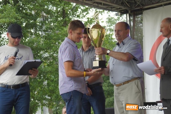 Zdjęcie w galerii na portalu naszwodzislaw.com: Blisko 180 zawodnik&oacute;w stanęło na starcie Śląskiego Maratonu Rowerowego. Zawody rozegrano po raz si&oacute;dmy, a drugi w Mszanie wiadomości z regionu