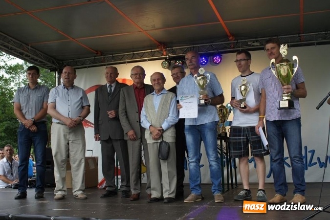 Zdjęcie w galerii na portalu naszwodzislaw.com: Blisko 180 zawodnik&oacute;w stanęło na starcie Śląskiego Maratonu Rowerowego. Zawody rozegrano po raz si&oacute;dmy, a drugi w Mszanie wiadomości z regionu