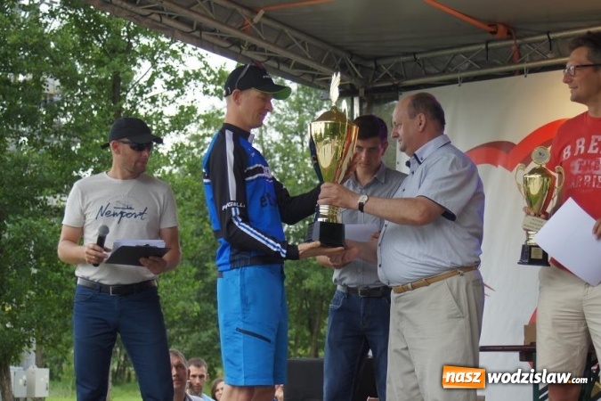 Zdjęcie w galerii na portalu naszwodzislaw.com: Blisko 180 zawodnik&oacute;w stanęło na starcie Śląskiego Maratonu Rowerowego. Zawody rozegrano po raz si&oacute;dmy, a drugi w Mszanie wiadomości z regionu