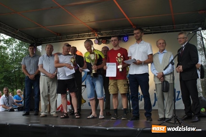 Zdjęcie w galerii na portalu naszwodzislaw.com: Blisko 180 zawodnik&oacute;w stanęło na starcie Śląskiego Maratonu Rowerowego. Zawody rozegrano po raz si&oacute;dmy, a drugi w Mszanie wiadomości z regionu