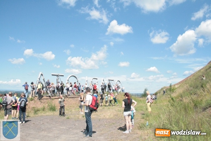 Zdjęcie w galerii na portalu naszwodzislaw.com: Zajrzeli na rydułtowską Szarlotę  wiadomości z regionu