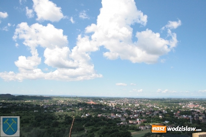 Zdjęcie w galerii na portalu naszwodzislaw.com: Zajrzeli na rydułtowską Szarlotę  wiadomości z regionu