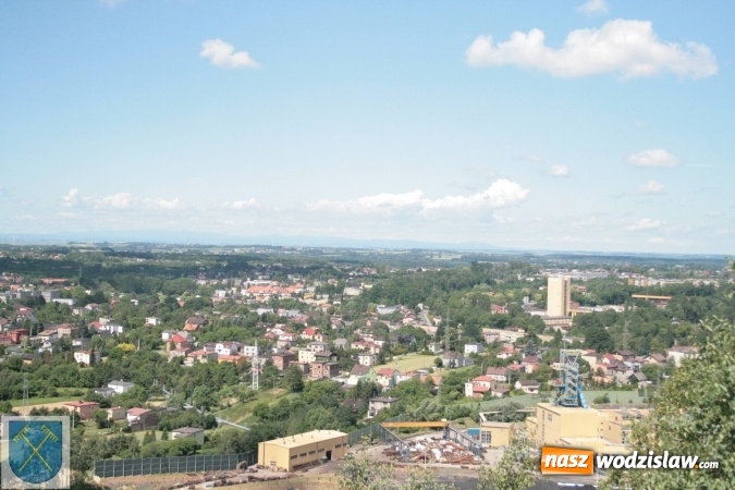 Zdjęcie w galerii na portalu naszwodzislaw.com: Zajrzeli na rydułtowską Szarlotę  wiadomości z regionu