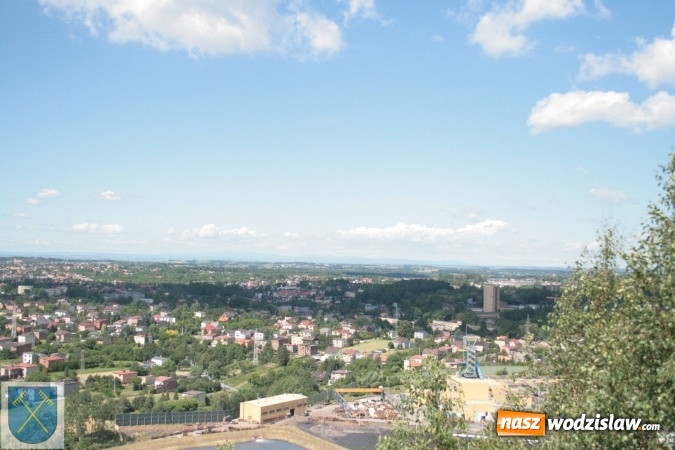 Zdjęcie w galerii na portalu naszwodzislaw.com: Zajrzeli na rydułtowską Szarlotę  wiadomości z regionu