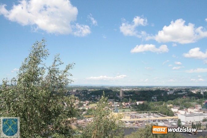 Zdjęcie w galerii na portalu naszwodzislaw.com: Zajrzeli na rydułtowską Szarlotę  wiadomości z regionu