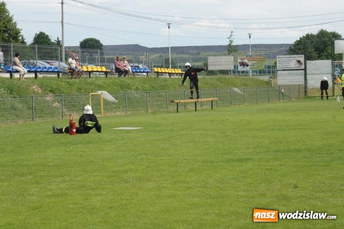 Zdjęcie w galerii na portalu naszwodzislaw.com: Na boisku w Połomi rozegrano Gminne Zawody Sportowo-Pożarnicze  wiadomości z regionu