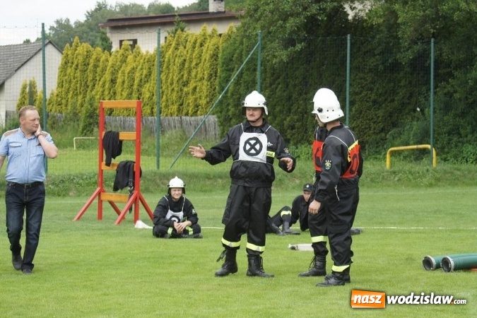 Zdjęcie w galerii na portalu naszwodzislaw.com: Na boisku w Połomi rozegrano Gminne Zawody Sportowo-Pożarnicze  wiadomości z regionu