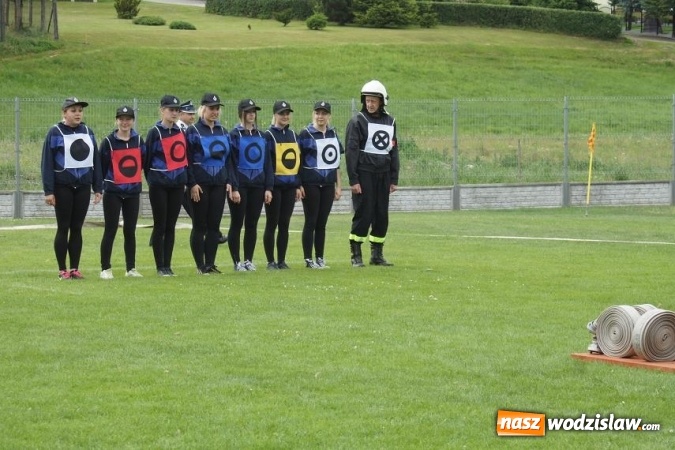 Zdjęcie w galerii na portalu naszwodzislaw.com: Na boisku w Połomi rozegrano Gminne Zawody Sportowo-Pożarnicze  wiadomości z regionu
