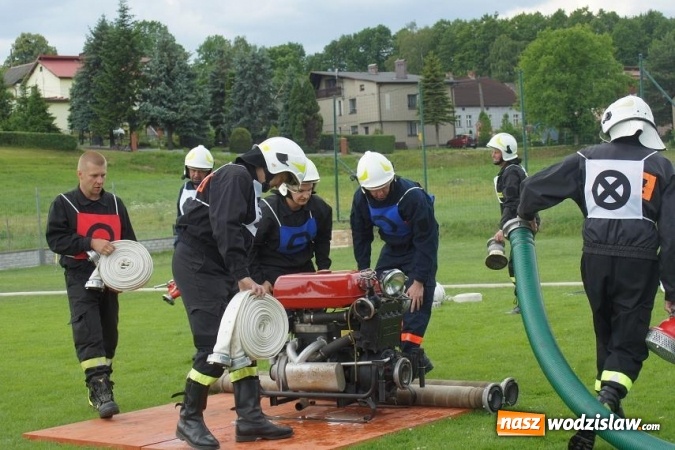 Zdjęcie w galerii na portalu naszwodzislaw.com: Na boisku w Połomi rozegrano Gminne Zawody Sportowo-Pożarnicze  wiadomości z regionu