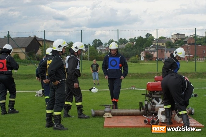 Zdjęcie w galerii na portalu naszwodzislaw.com: Na boisku w Połomi rozegrano Gminne Zawody Sportowo-Pożarnicze  wiadomości z regionu