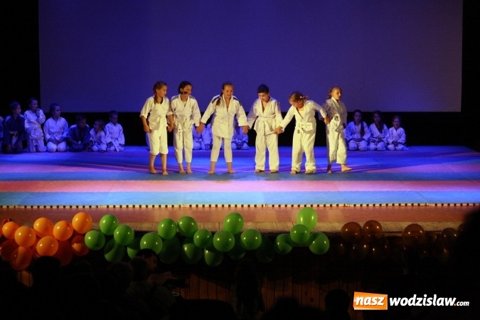 Zdjęcie w galerii na portalu naszwodzislaw.com: Sportowe emocje na deskach WCK. Za nami I Gala Judo Kids wiadomości z regionu