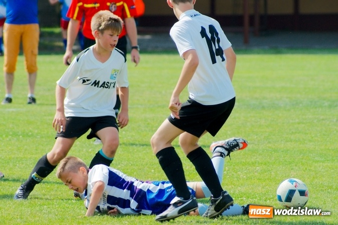 Zdjęcie w galerii na portalu naszwodzislaw.com: Tworków Cup 2016: Piłkarski początek wakacji. Gwarek Zabrze zwycięski, wodzisławska Odra trzecia wiadomości z regionu