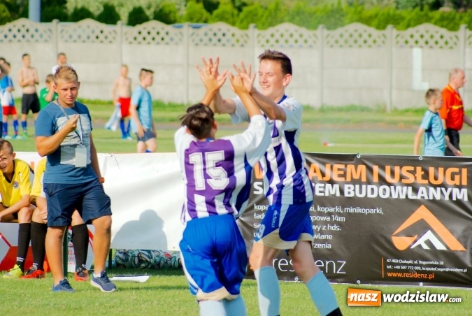 Zdjęcie w galerii na portalu naszwodzislaw.com: Tworków Cup 2016: Piłkarski początek wakacji. Gwarek Zabrze zwycięski, wodzisławska Odra trzecia wiadomości z regionu