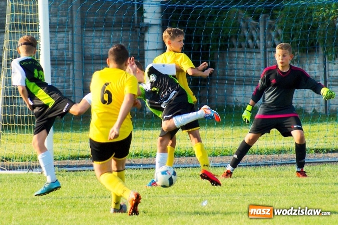 Zdjęcie w galerii na portalu naszwodzislaw.com: Tworków Cup 2016: Piłkarski początek wakacji. Gwarek Zabrze zwycięski, wodzisławska Odra trzecia wiadomości z regionu