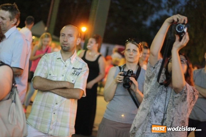 Zdjęcie w galerii na portalu naszwodzislaw.com: God&oacute;w się bawi. Odbył się festyn z okazji Dni Gminy i 600-lecia sołectwa Krostoszowice wiadomości z regionu