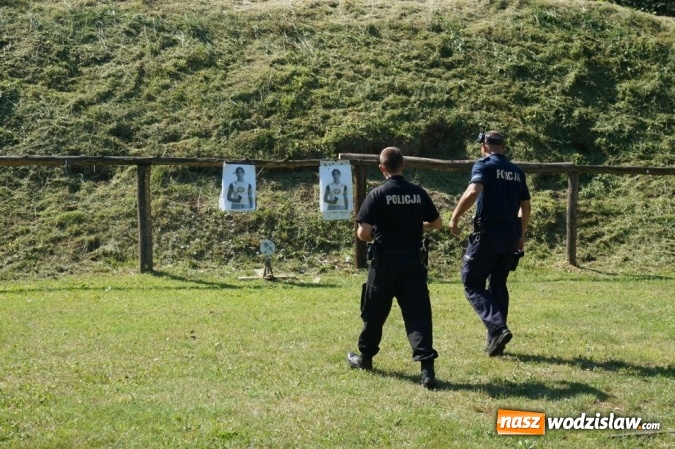 Zdjęcie w galerii na portalu naszwodzislaw.com: Wodzisławscy policjanci doskonalili swoje umiejętności strzeleckie wiadomości z regionu