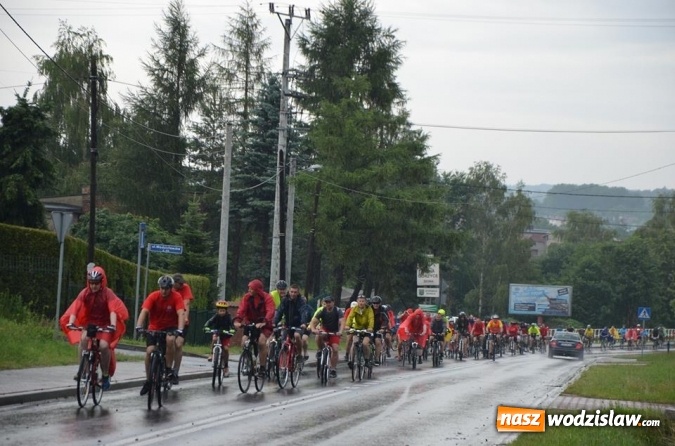 Zdjęcie w galerii na portalu naszwodzislaw.com: Deszcz ich nie przestraszył. Za nami kolejny rajd rowerowy wiadomości z regionu