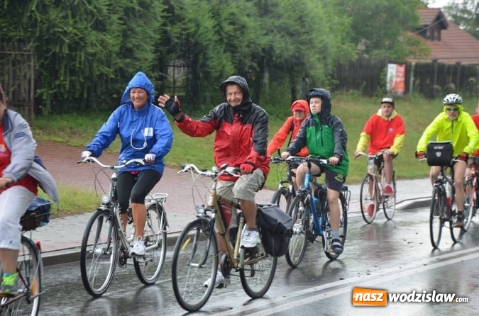 Zdjęcie w galerii na portalu naszwodzislaw.com: Deszcz ich nie przestraszył. Za nami kolejny rajd rowerowy wiadomości z regionu