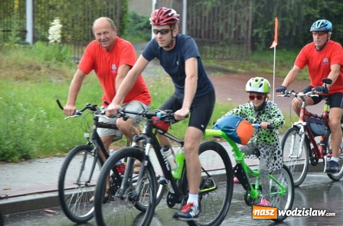 Zdjęcie w galerii na portalu naszwodzislaw.com: Deszcz ich nie przestraszył. Za nami kolejny rajd rowerowy wiadomości z regionu