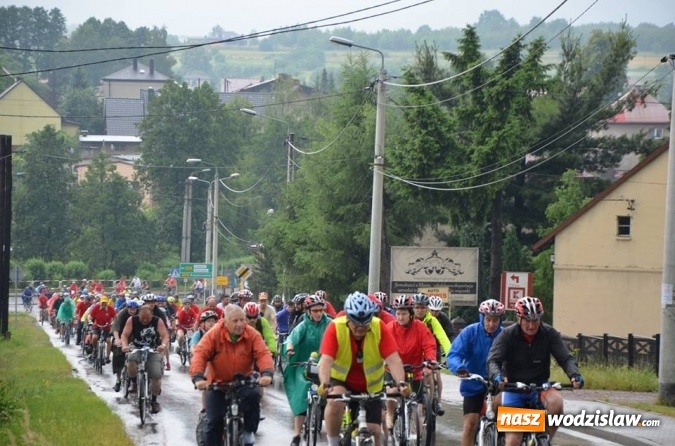 Zdjęcie w galerii na portalu naszwodzislaw.com: Deszcz ich nie przestraszył. Za nami kolejny rajd rowerowy wiadomości z regionu