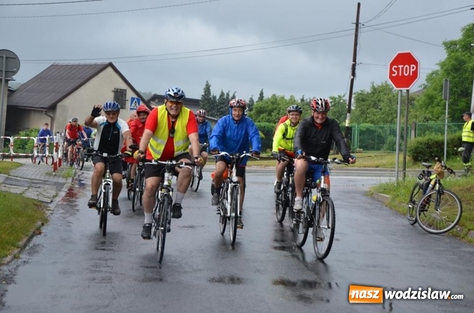 Zdjęcie w galerii na portalu naszwodzislaw.com: Deszcz ich nie przestraszył. Za nami kolejny rajd rowerowy wiadomości z regionu