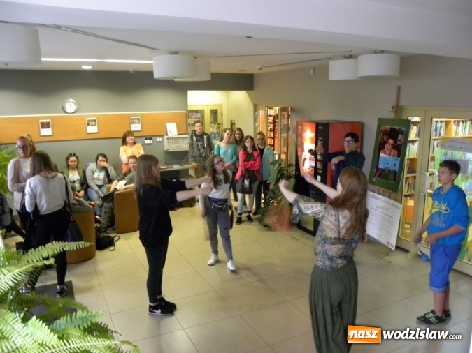 Zdjęcie w galerii na portalu naszwodzislaw.com: Średniowieczne potyczki z Sienkiewiczem – zakończenie projektu wiadomości z regionu