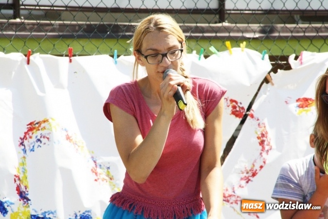 Zdjęcie w galerii na portalu naszwodzislaw.com: Artystyczne Podw&oacute;rko na Wilchwach - fotorelacja wiadomości z regionu