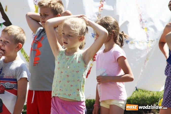 Zdjęcie w galerii na portalu naszwodzislaw.com: Artystyczne Podw&oacute;rko na Wilchwach - fotorelacja wiadomości z regionu