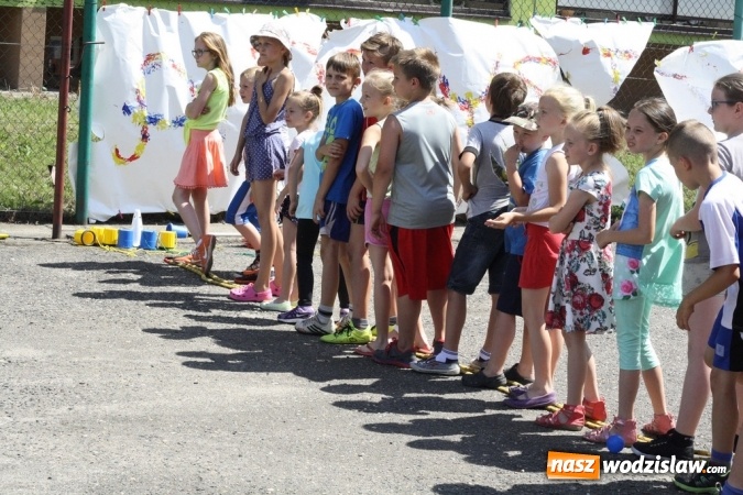 Zdjęcie w galerii na portalu naszwodzislaw.com: Artystyczne Podw&oacute;rko na Wilchwach - fotorelacja wiadomości z regionu