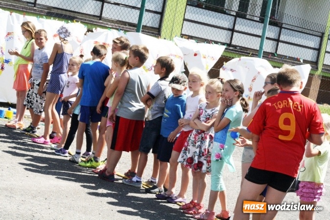 Zdjęcie w galerii na portalu naszwodzislaw.com: Artystyczne Podw&oacute;rko na Wilchwach - fotorelacja wiadomości z regionu
