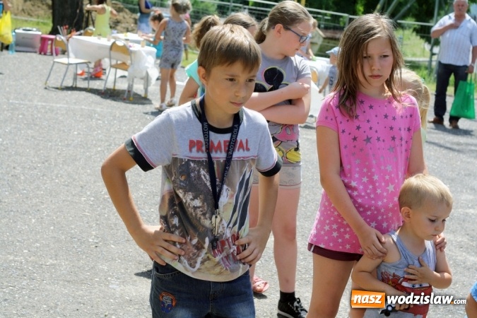 Zdjęcie w galerii na portalu naszwodzislaw.com: Artystyczne Podw&oacute;rko na Wilchwach - fotorelacja wiadomości z regionu